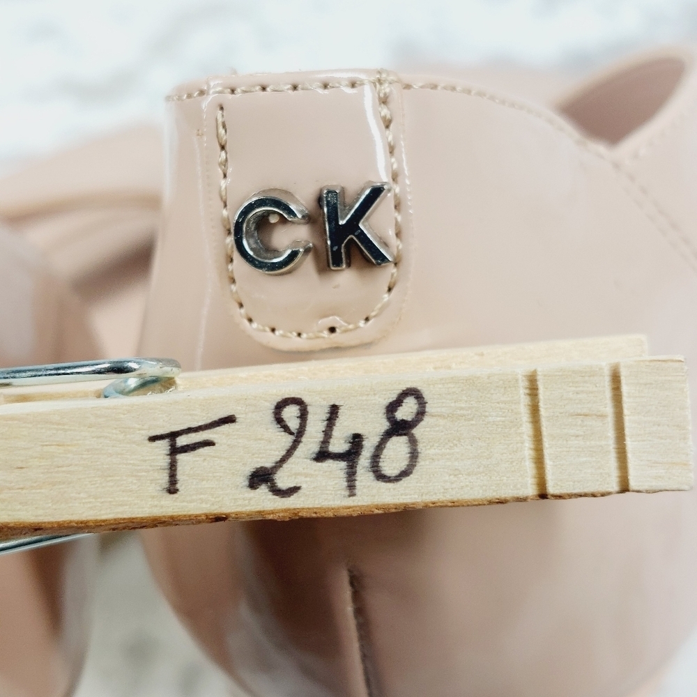 New Calvin Klein Tracy Tan Patent Square Toe Heeled Sandals F248 - Picture 13 of 13